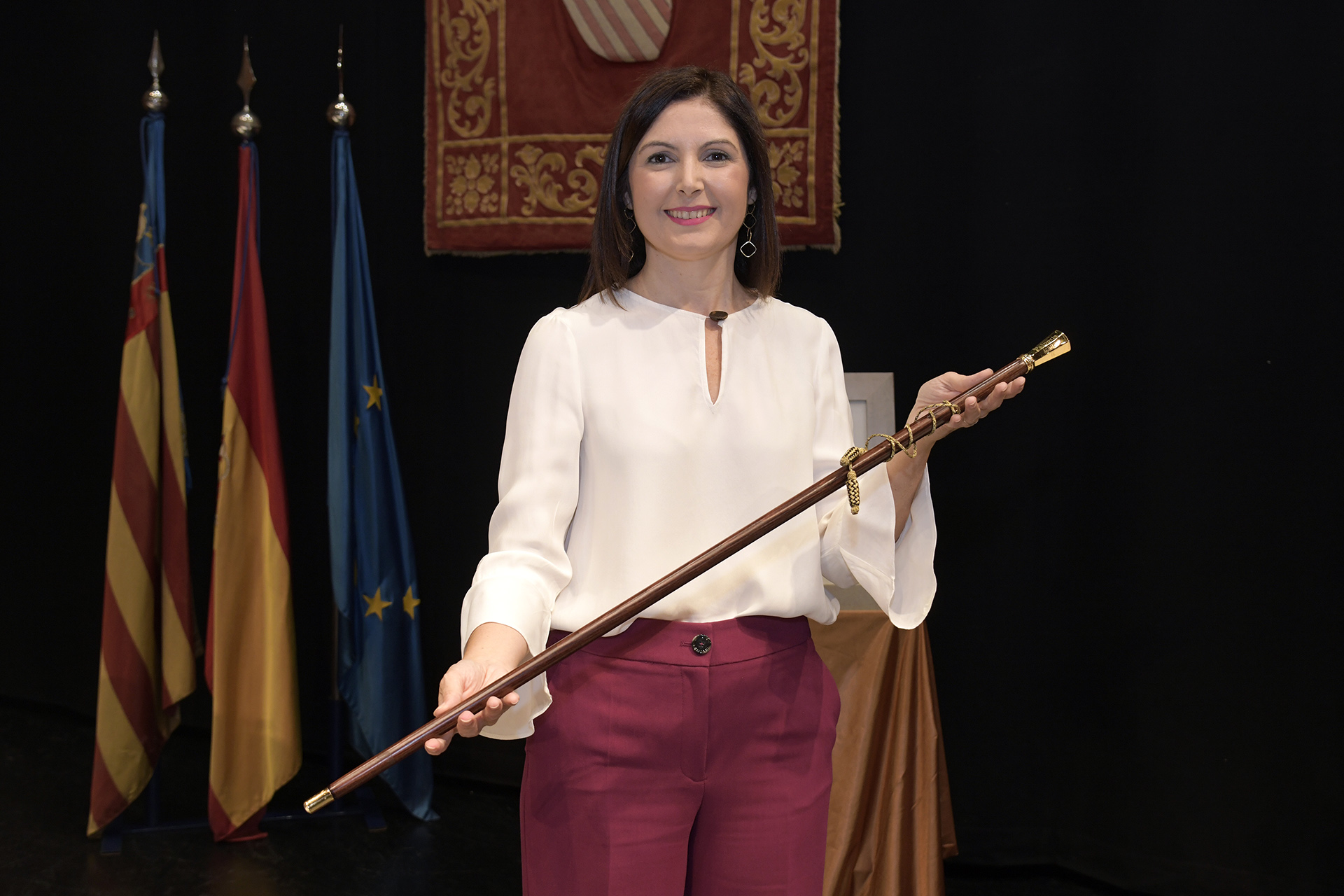 Maribel Albalat Proclamada Alcaldesa De Paiporta En El Pleno De ...